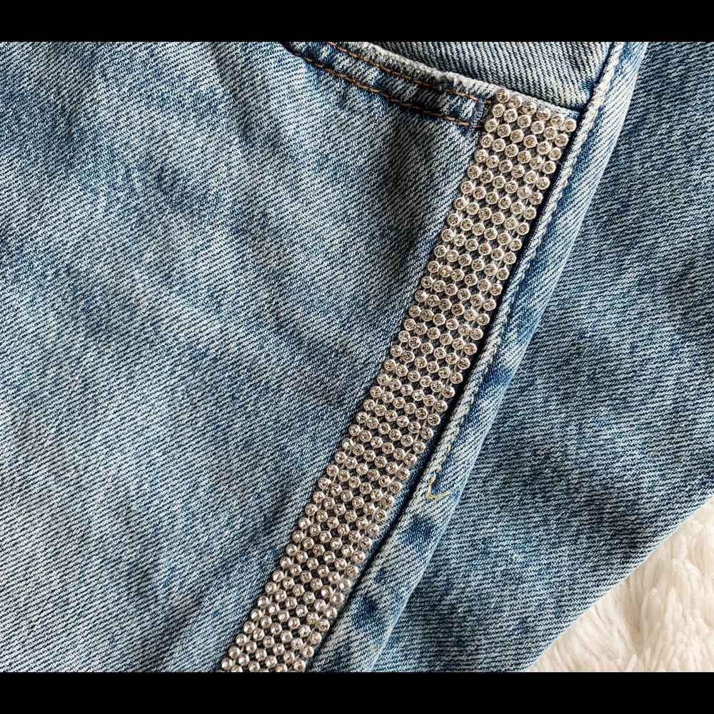 Levi’s Rhinestone 501 Jeans - Picture 3 of 5